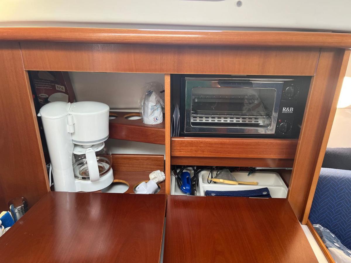 Botel Vedette à